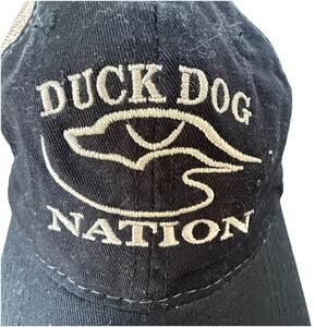 Trucker Hat Duck Dog Nation Black Tan Platinum‎ Series One Size